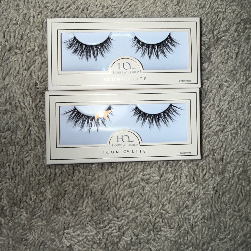 House of Lashes Iconic Lite False Eyelashes